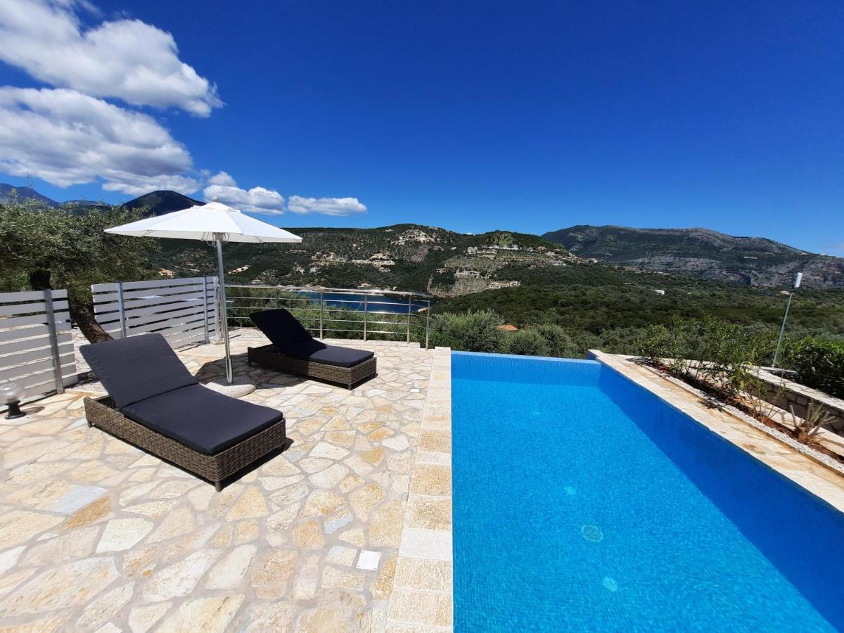 Villas Amantea- Four Villas With Big Pool And Infinity Pool Sývota Extérieur photo