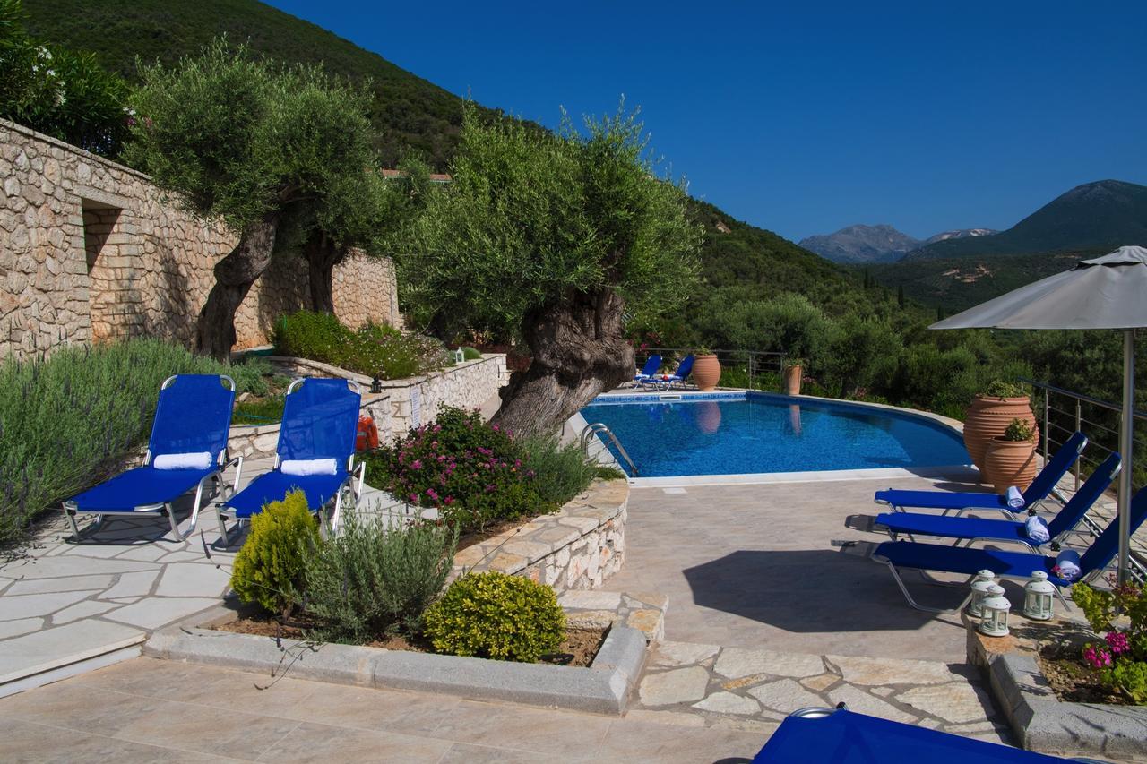 Villas Amantea- Four Villas With Big Pool And Infinity Pool Sývota Extérieur photo